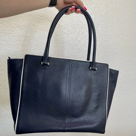 ♠️ Kate Spade NY ♠️ Large Navy Blue Leather Bag 👜 - Picture 5 of 12